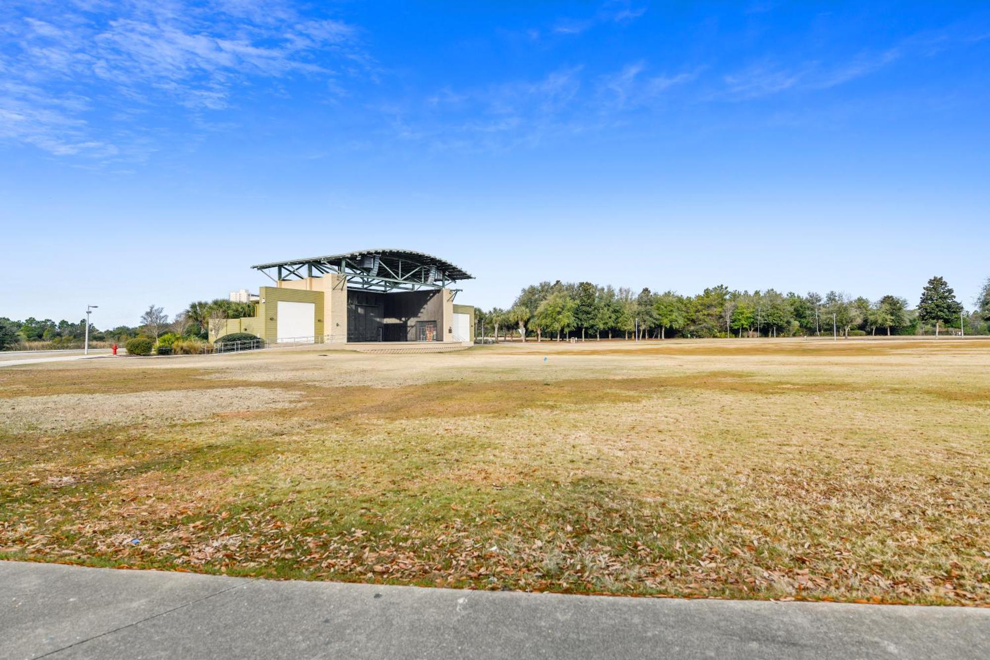 Laketown Wharf Resort #226 By Book That Condo Panama City Beach Exterior photo